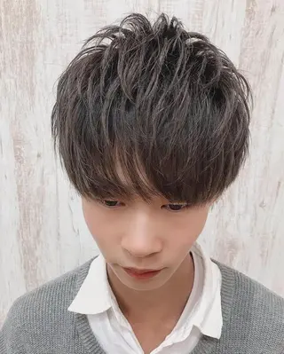 メンズ ファミールヘア所属・メンズパーマ波巻き 🌳大森悠登🌳のヘアスタイル