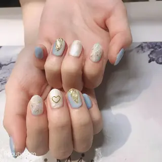 ネイル Guarendo錦糸町店所属・ガレンドウ 白澤 愛子のネイルデザイン