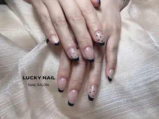ネイル 宇 田川のネイルデザイン