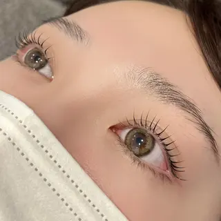 マツエク・マツパ Lycka Kanaの眉毛・アイブロウイメージ