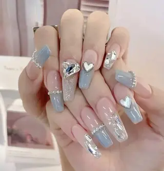 ネイル Queens マオのネイルデザイン