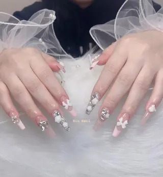 ネイル Hin Nail Osaka所属・Hin Nailsのネイルデザイン