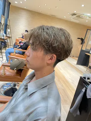 メンズ 亀川蓮 Agu hairのヘアスタイル