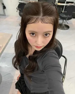 ロング カラー パーマ ヘアアレンジ TATSUブリーチ/ ミルクティーベージュのヘアスタイル