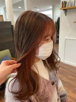 ロング 関根 沙季のヘアスタイル