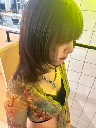 ミディアム ベージュ/ダブルカラ ー/新潟駅/青柳萌果のヘアスタイル