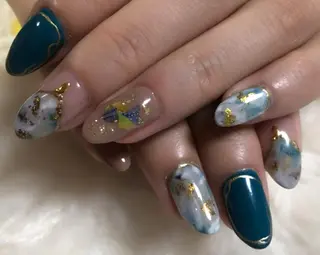 ネイル 中谷 亜佑美のネイルデザイン