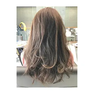 ロング カラー 大栗 佑也  髪質改善のヘアスタイル