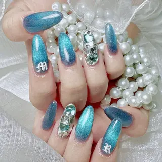 ネイル Aurum nailのネイルデザイン