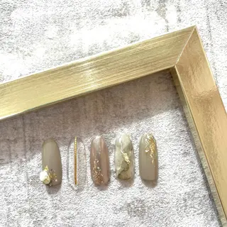 ネイル May.by Charme  Hのネイルデザイン