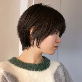 ショート 田中 優菜のヘアスタイル