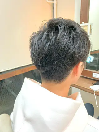 ショート メンズ メンズサロン　アソビ所属・【扱いやすいパーマ】 眞鍋拓己のヘアスタイル