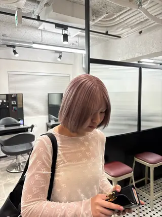 ショート カラー 韓国/トレンド レイヤー【101】のヘアスタイル