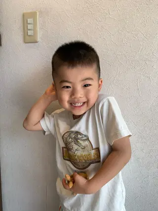 ショート キッズ newi saLyu 片岡ふきのヘアスタイル