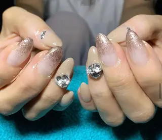 ネイル MHR nailのネイルデザイン