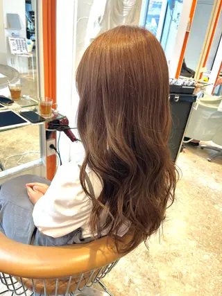 セミロング カラー うしだ かおるのヘアスタイル