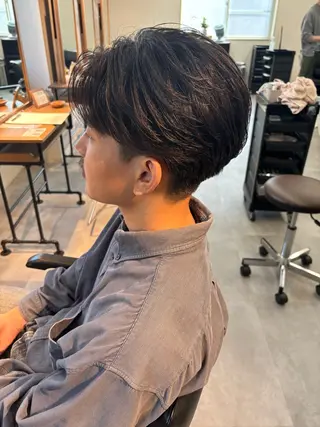 パーマ メンズ 男の理想を叶える🔥 メンズパーマ特化｜関のヘアスタイル