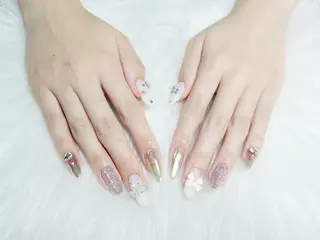 ネイル Lily Eye&Nailのネイルデザイン
