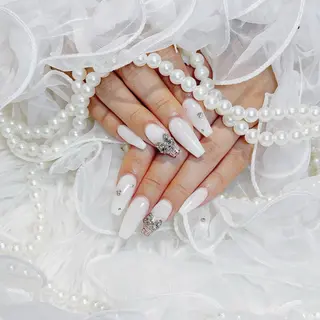 ネイル WISTERIA kozueのネイルデザイン