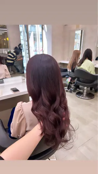 カラー 透明感ベージュ🤎 ナチュラルレイヤーのヘアスタイル