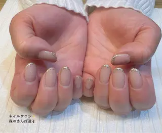 ネイル 森のさんぽ道所属・ショートネイル 森のさんぽ道のネイルデザイン