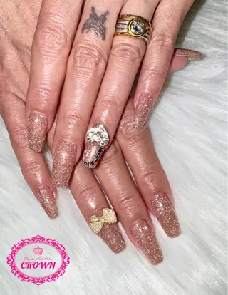 ネイル CROWN プライベートサロンのネイルデザイン