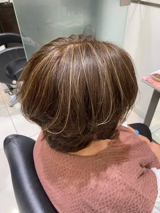 ショート カラー ショートボブ✨️ 池田芽生のヘアスタイル