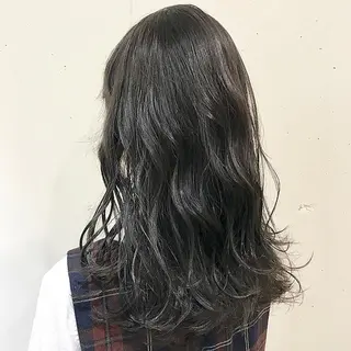 ミディアム カラー パーマ スナコザワ レナのヘアスタイル