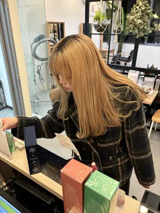 ロング Hair pocket ritta所属・坂田 汐里のヘアスタイル