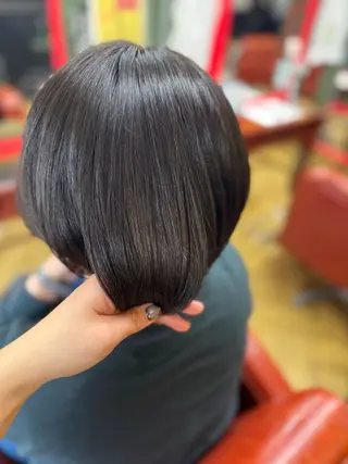 ショート カラー cureK所属・米倉 麻衣のヘアスタイル