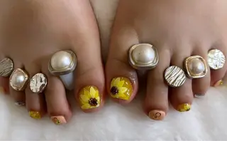 ネイル miiiiiking-nail所属・賀城 美幸のネイルデザイン