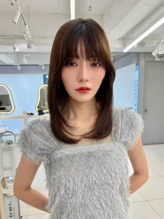 セミロング ショート/ボブ/ 白髪ぼかし/しんやのヘアスタイル