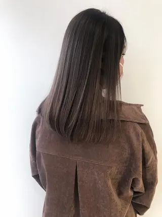 セミロング カラー ヘアアレンジ 【公式】amble luxe池袋東口🩷のヘアスタイル