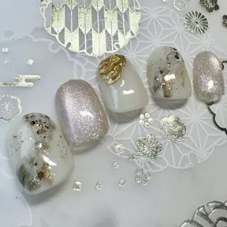 ネイル glossnail MIKIのネイルデザイン