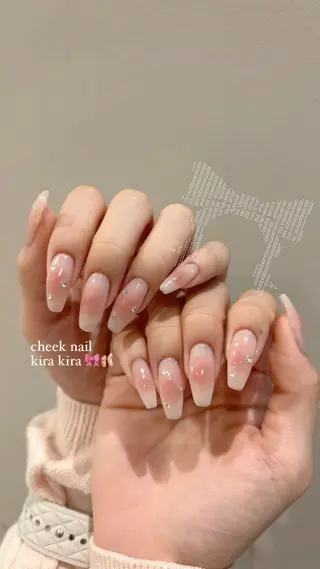 ネイル パラジェル認定サロン　ネイルケア&スパ　Lovin【ラヴィン】所属・田中 凜歌のネイルデザイン