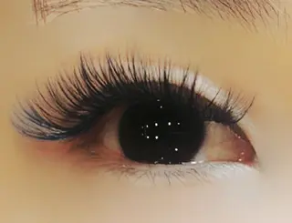 マツエク・マツパ ノーファンデの樹所属・宇治 名帆子のマツエク・マツパデザイン