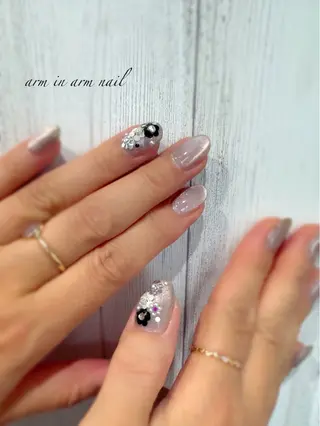 ネイル arm in arm ︎✿Yamamotoのマツエク・マツパデザイン