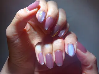 ネイル Nailsalon Repos.所属・Rika🌼 シンプル•マグネットのネイルデザイン