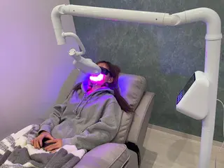 Kaula所属・Kaula ホワイトニング耳ツボのエステ・リラクイメージ