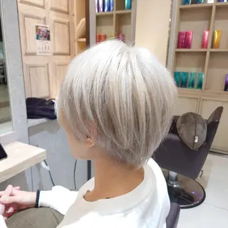 カラー メンズ F.hair salon所属・ハイトーン×髪質改善 🌈しゅんだい🌈のヘアスタイル