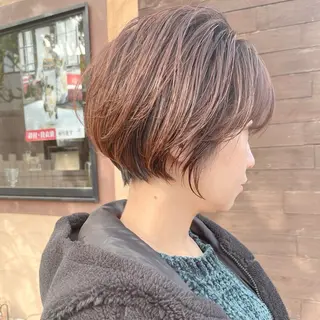 ショート カラー 梅津 桜子のヘアスタイル