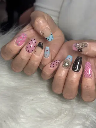 ネイル LAVISH nail salonのネイルデザイン