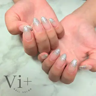 ネイル Nail Salon Vi+のネイルデザイン