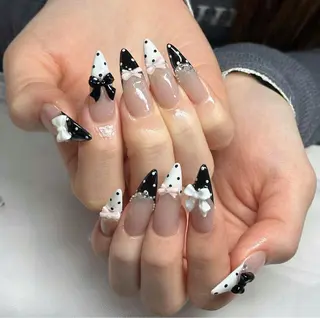 ネイル Tini ANA.CHUOのネイルデザイン