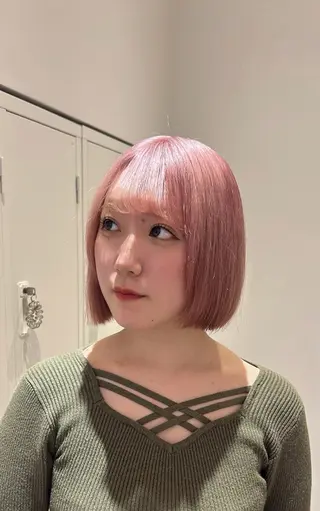 ミディアム カラー 有働由良／ハイトーン ／韓国メンズヘアのヘアスタイル