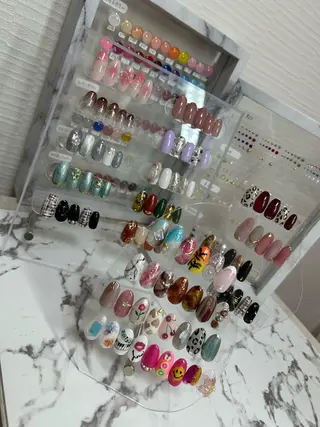 ネイル Beauty　salon Alona所属・Nail salon Charmanteのネイルデザイン