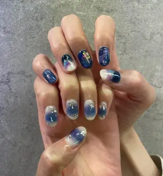 ネイル nailstudio eviz新宿店のネイルデザイン