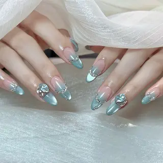 ネイル Iris  Nail所属・akige akigeのネイルデザイン