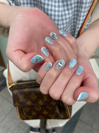 ネイル 🩵NORIKO 上品ネイルが得意🩵のネイルデザイン