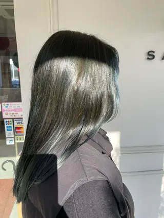 セミロング SARA古賀店 かすみ🐬🩵のヘアスタイル